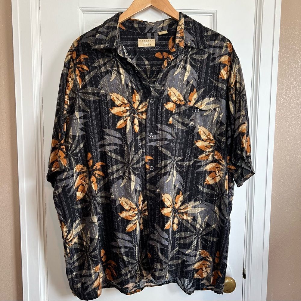 Natural Issue Hawaiian button down XL